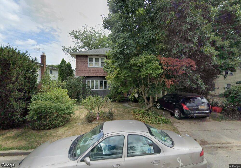 15A Rose Ave, West Hempstead, NY 11552 - photo 1