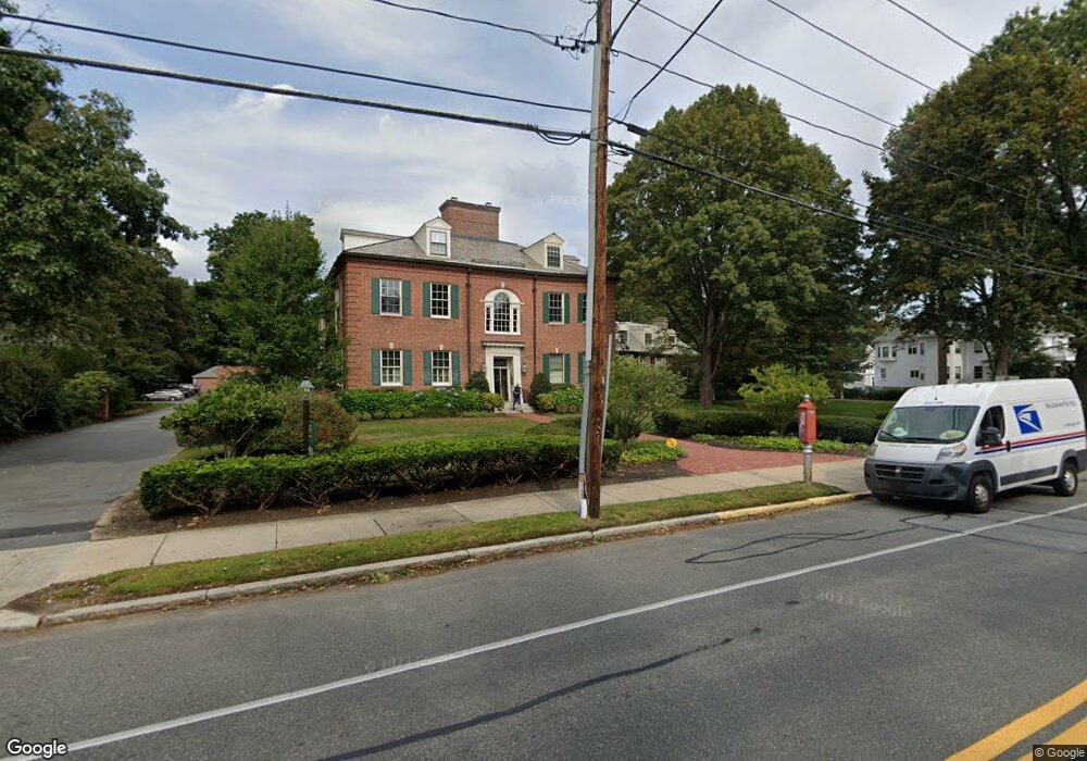 83 Church St unit 2, Winchester, MA 01890 - photo 1