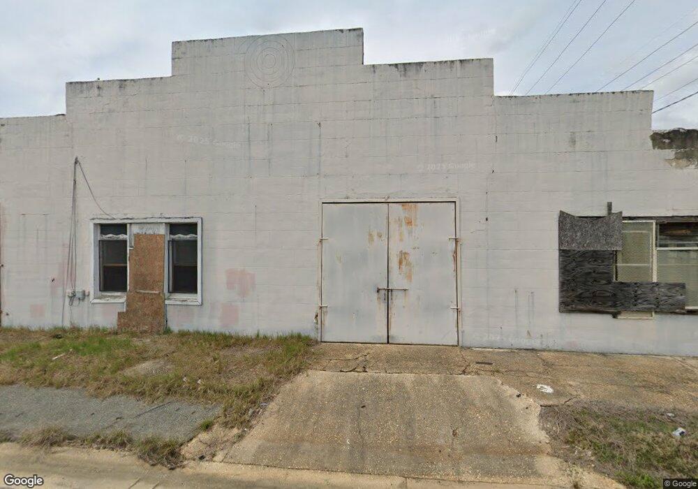 123 3rd St NE, Moultrie, GA 31768 - photo 1