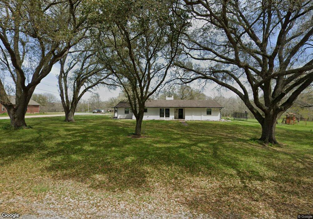 2304 Red Bud Ln, East Bernard, TX 77435 - photo 1