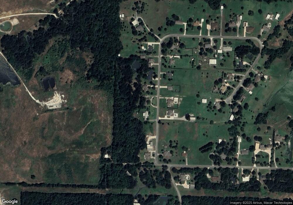 572 Lakewood Rd, Denison, TX 75020 - photo 1