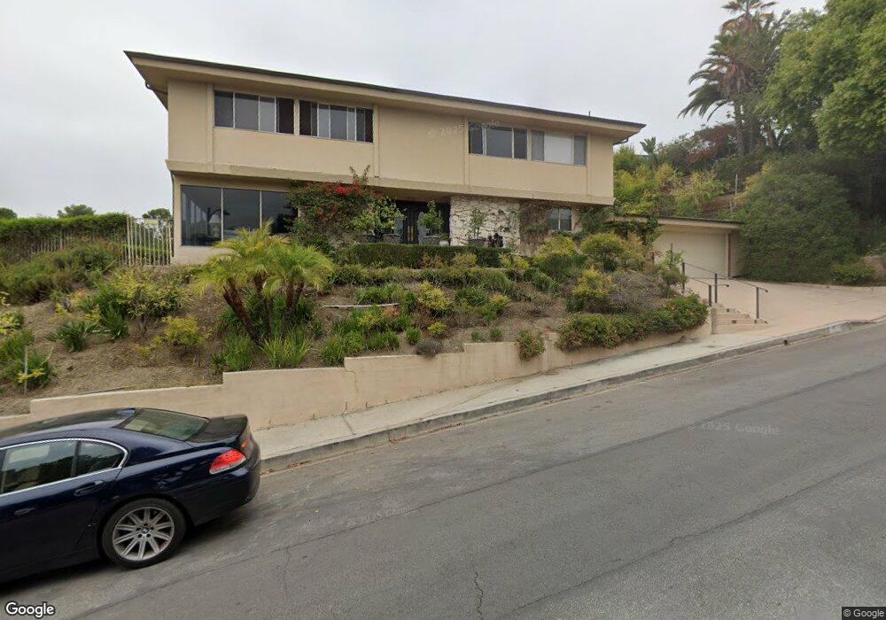 1331 Laurel Way, Beverly Hills, CA 90210 - photo 1