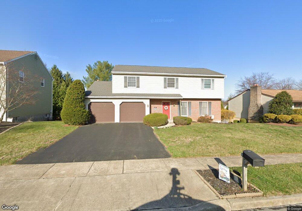 704 Broadcasting Rd, Reading, PA 19610 - photo 1