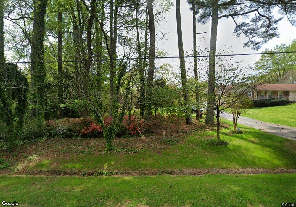 527 Cole Rd SW, Lilburn, GA 30047 - photo 1