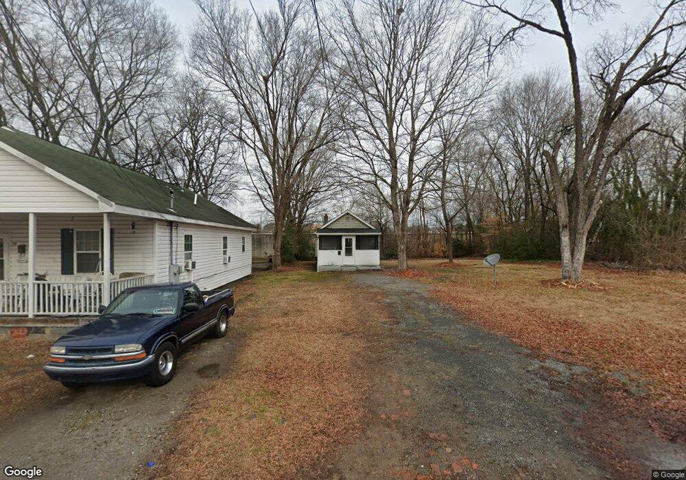 312 Piedmont Ave, Oxford, NC 27565 - photo 1