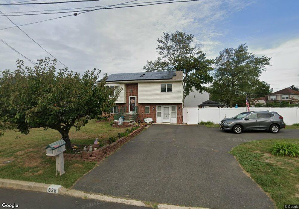 638 Hudson Ave, Port Monmouth, NJ 07758 - photo 1