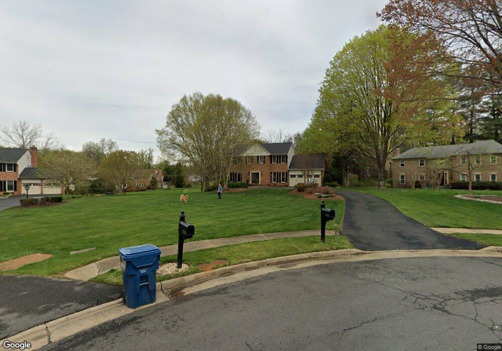 1036 Northwoods Trail, McLean, VA 22102 - photo 1