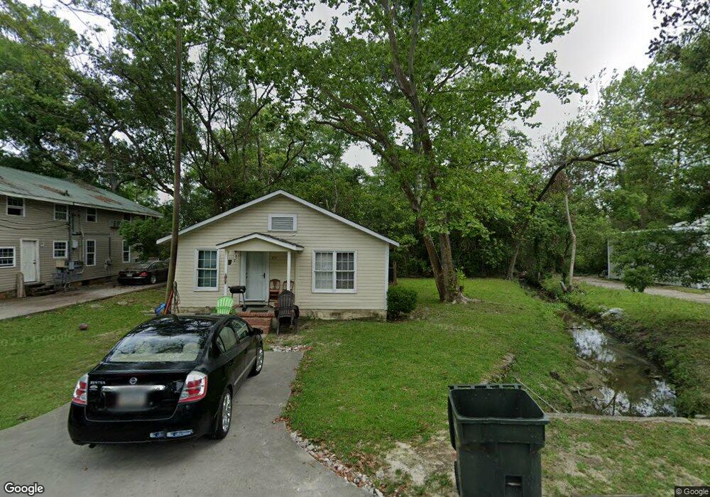 219 3rd St SW, Moultrie, GA 31768 - photo 1