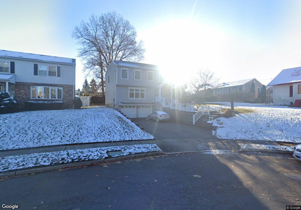 384 Mercer Ave, River Edge, NJ 07661 - photo 1