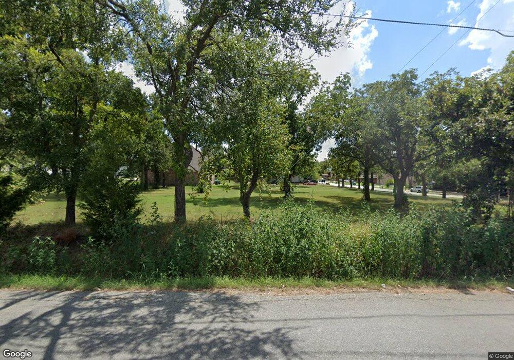 604 N Frisco Rd, Sherman, TX 75090 - photo 1