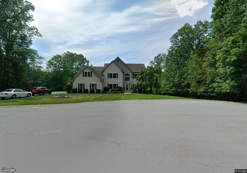 140 Timberwood Dr, Mountain Top, PA 18707 - photo 1