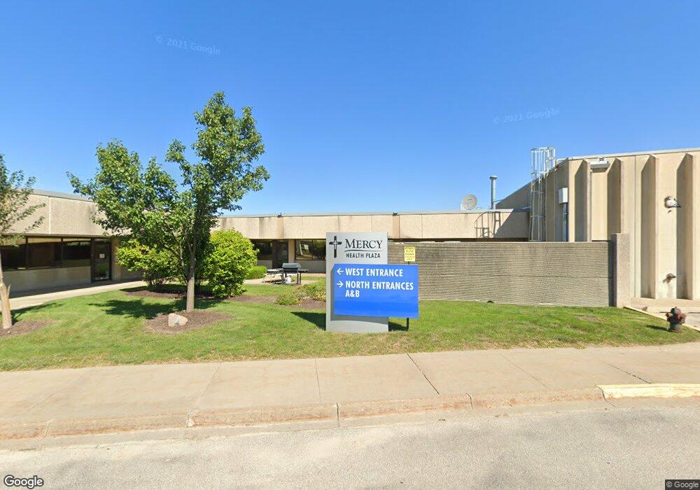 5264 Council St NE unit 600, Cedar Rapids, IA 52402 - photo 1