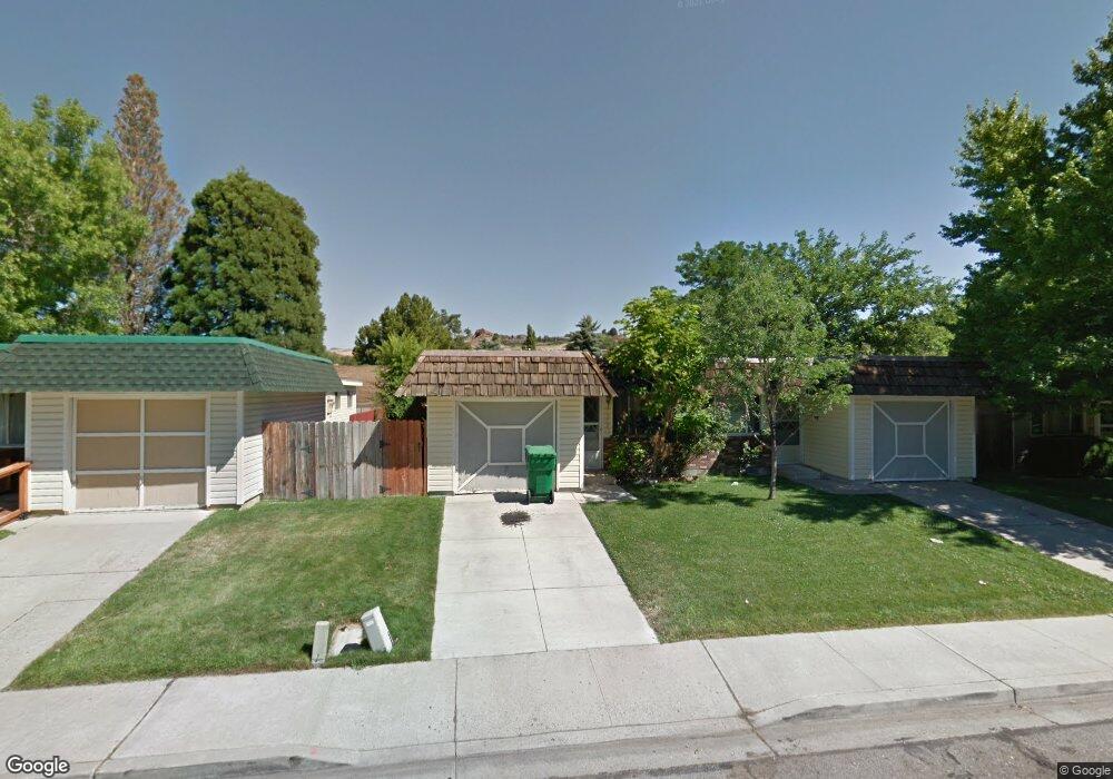 1572 Gault Way unit B, Sparks, NV 89431 - photo 1