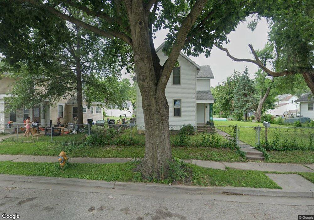 1436 W 7th St unit 2, Davenport, IA 52802 - photo 1