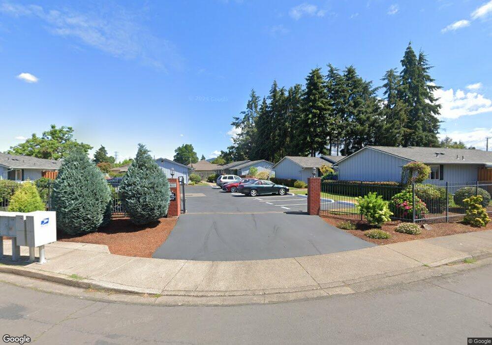 980 W L St, Springfield, OR 97477 - photo 1