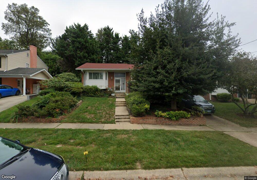 2305 Coleridge Dr, Silver Spring, MD 20910 - photo 1