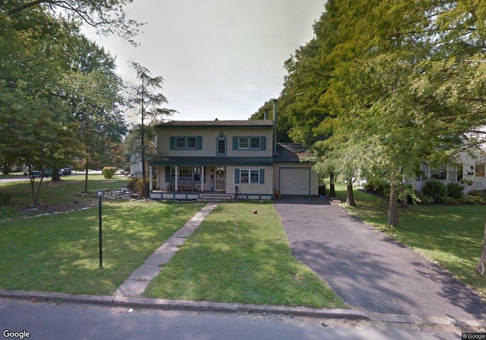 1000 Cherry Ln, Southampton, PA 18966 - photo 1