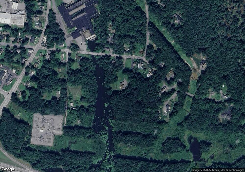 409 5th Massachusetts Turnpike, Fitchburg, MA 01420 - photo 1