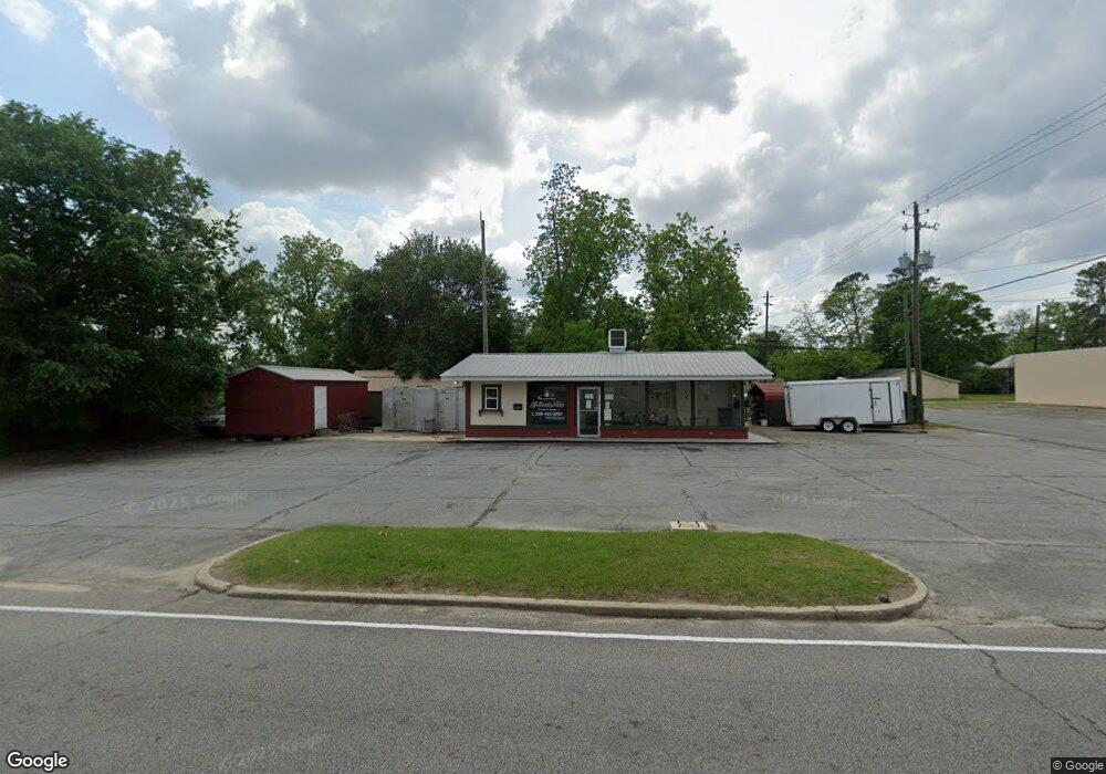 228 N Grant St, Fitzgerald, GA 31750 - photo 1