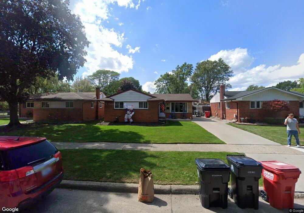 30221 Blossom St, Roseville, MI 48066 - photo 1