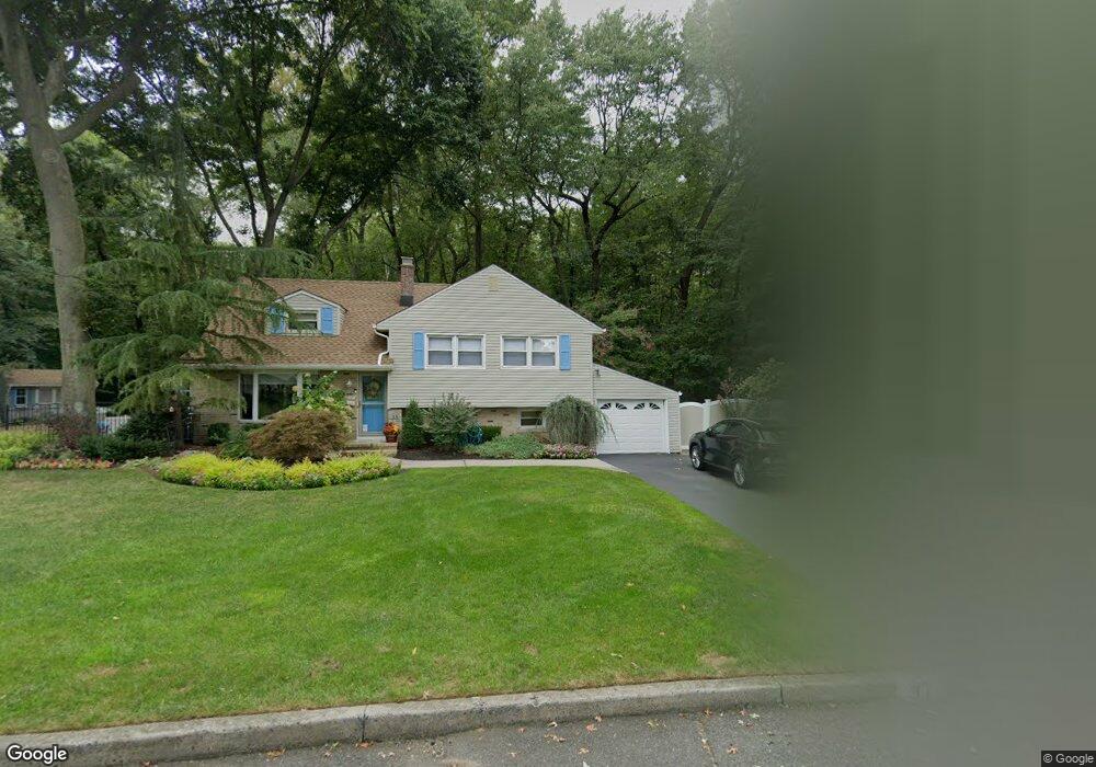 31 Woodsend Rd, Middletown, NJ 07748 - photo 1