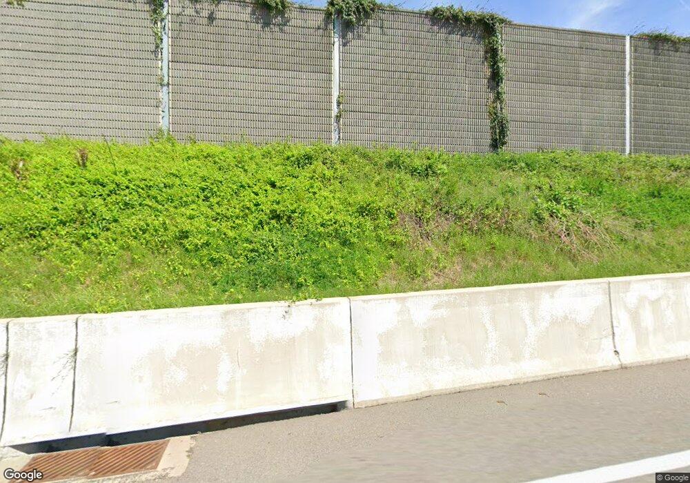 5122 Beauregard St, Alexandria, VA 22312 - photo 1