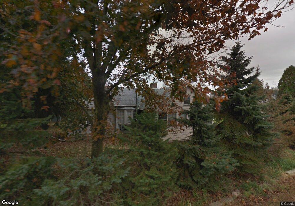 820 Newmans Ln, Martinsville, NJ 08836 - photo 1