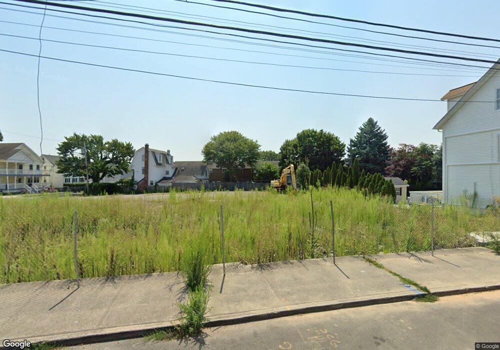 114 Hawley Ave, Milford, CT 06460 - photo 1