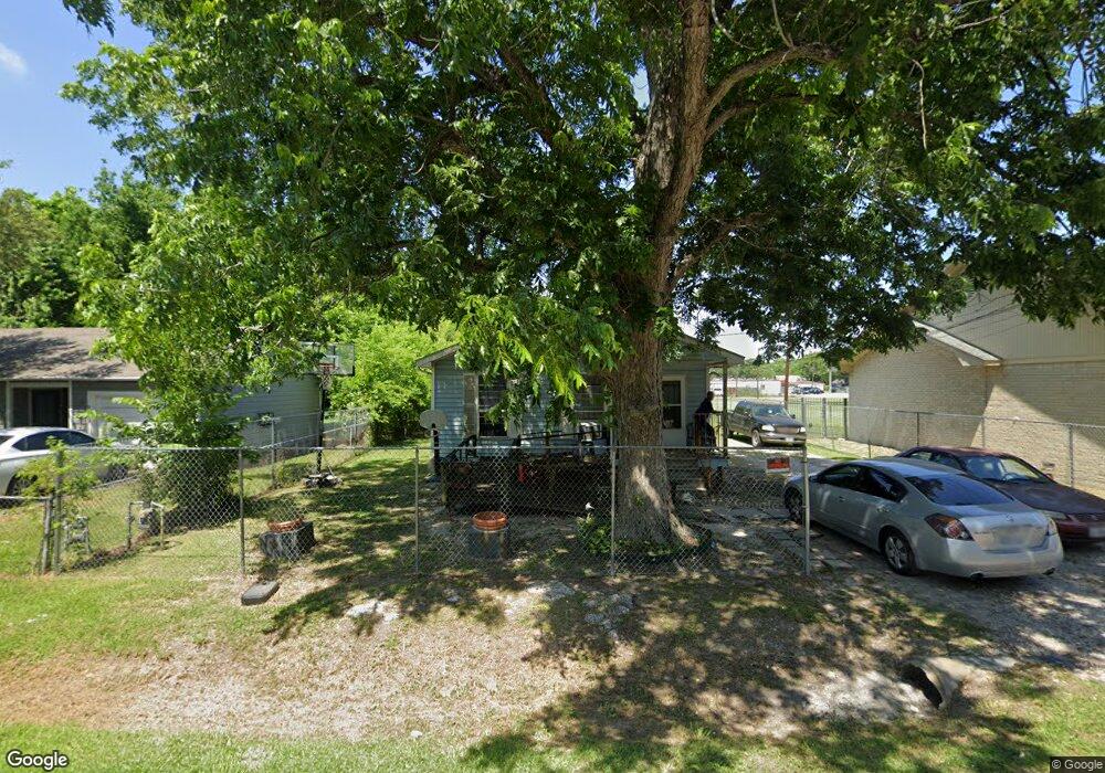 3911 Leffingwell St, Houston, TX 77026 - photo 1