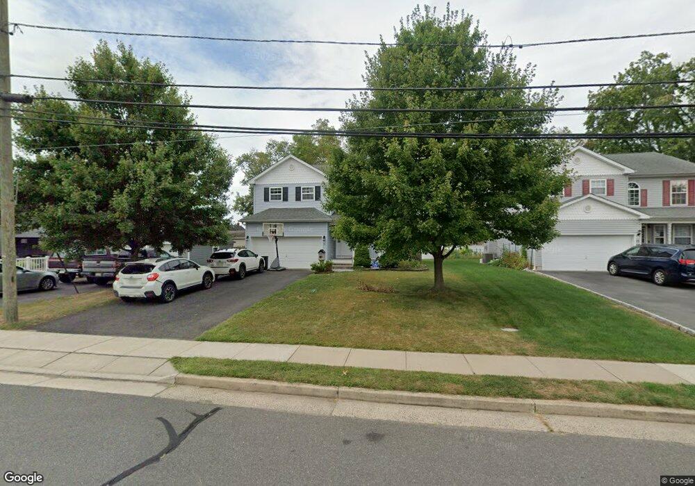 11 Woodland Ave, Middlesex, NJ 08846 - photo 1