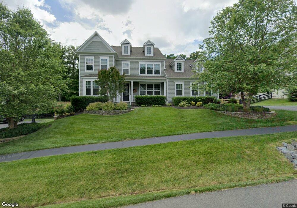 41685 Wakehurst Place, Leesburg, VA 20176 - photo 1