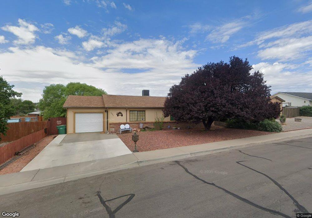 5209 Ironwood Ave, Farmington, NM 87402 - photo 1