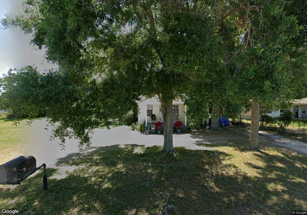 342 E Hibiscus St unit 1, Lake Placid, FL 33852 - photo 1