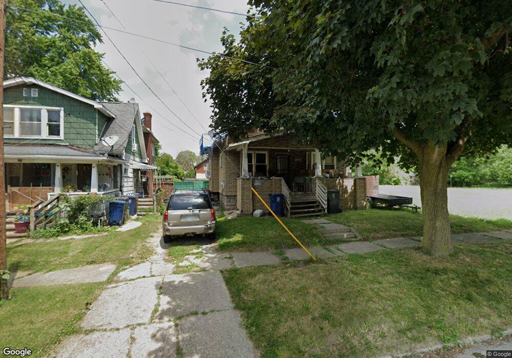 1545 Oklahoma Ave, Flint, MI 48506 - photo 1