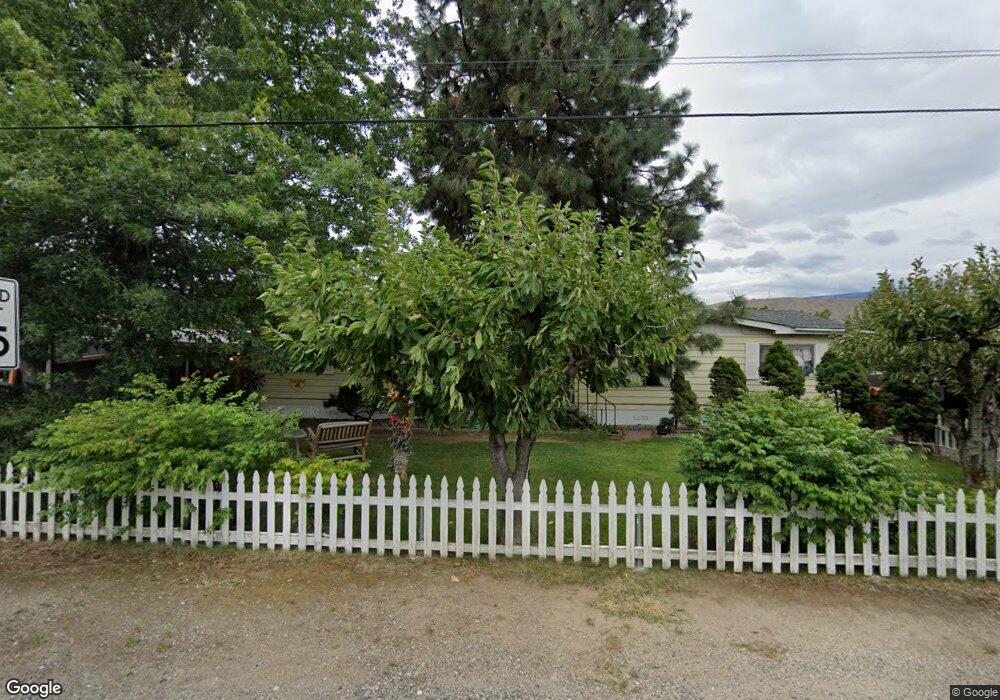 1300 3rd St NE, East Wenatchee, WA 98802 - photo 1