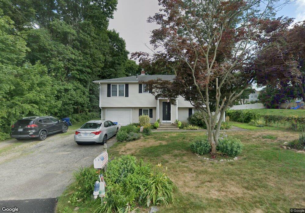 76 Cady Ave, Warwick, RI 02889 - photo 1