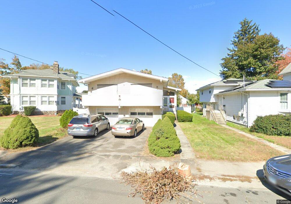 52 Farmington Ave, Waterbury, CT 06710 - photo 1