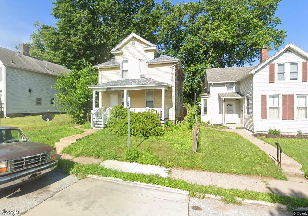 1728 Fillmore Ln, Davenport, IA 52804 - photo 1