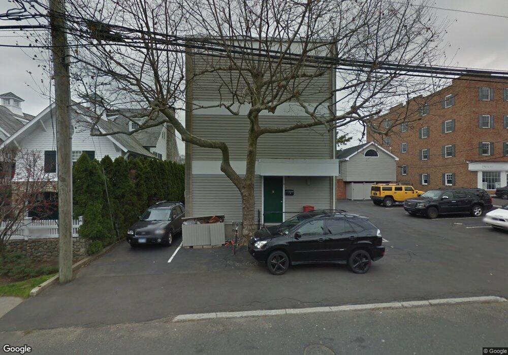 135 Rowayton Ave unit C, Norwalk, CT 06853 - photo 1