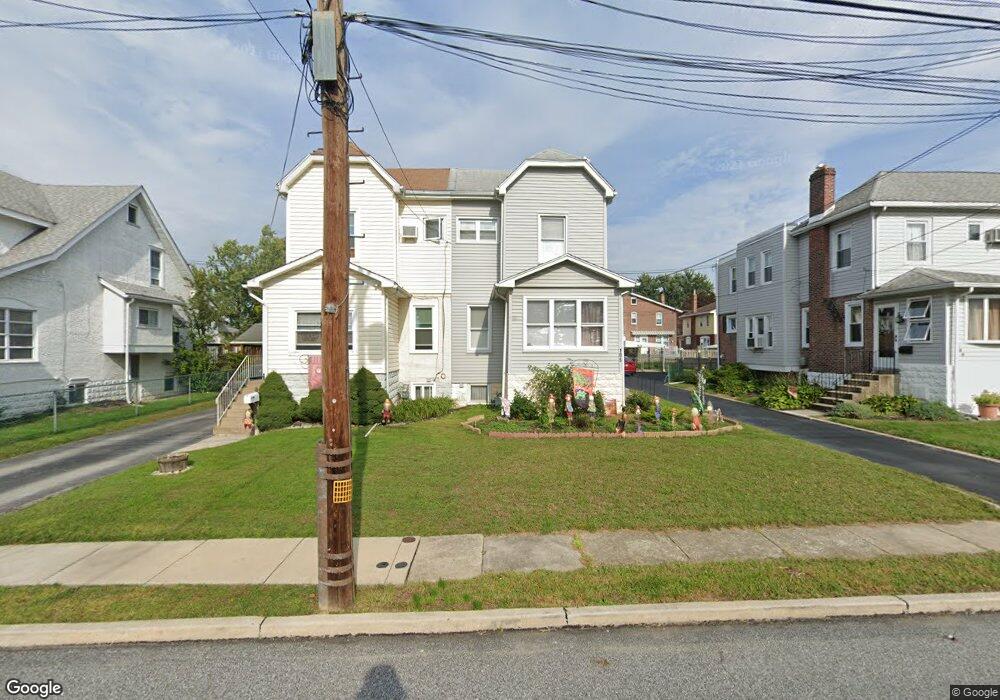 105 Rambler Rd, Glenolden, PA 19036 - photo 1