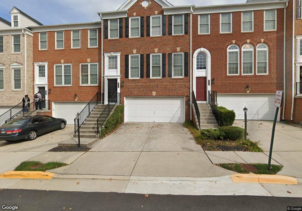 9273 Laurel Ridge Crossing Rd, Lorton, VA 22079 - photo 1