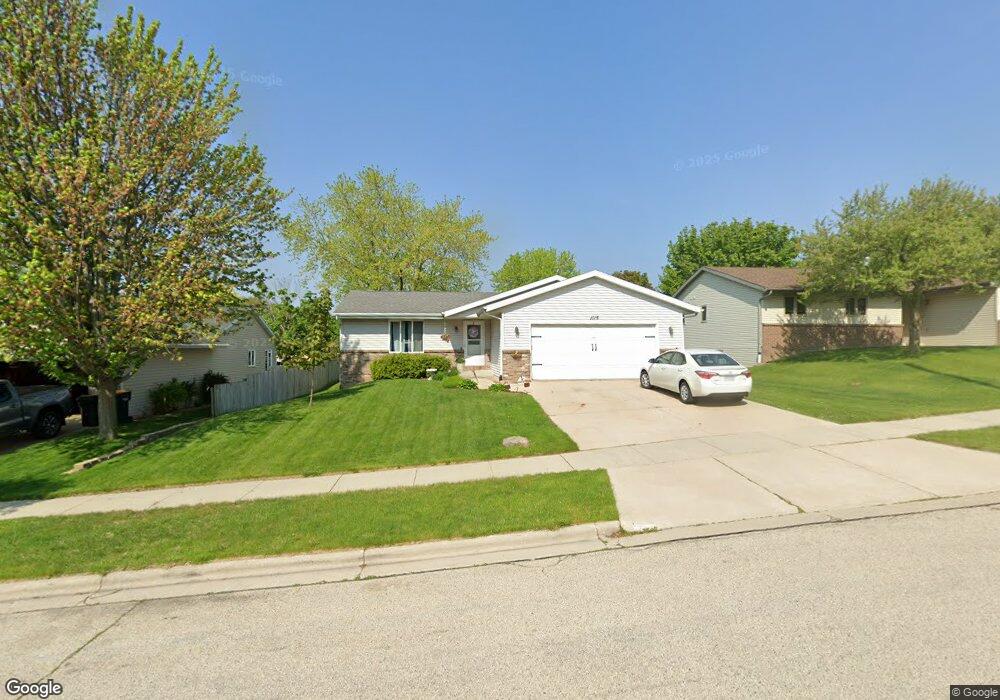 1115 Shepherds Dr, West Bend, WI 53090 - photo 1