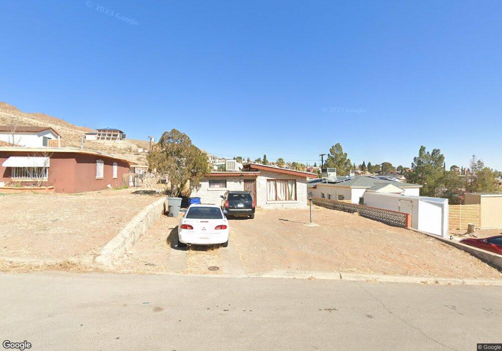 2419 Aurora Ave, El Paso, TX 79930 - photo 1