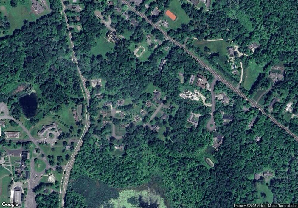 31 Schermerhorn P, Lenox, MA 01240 - photo 1