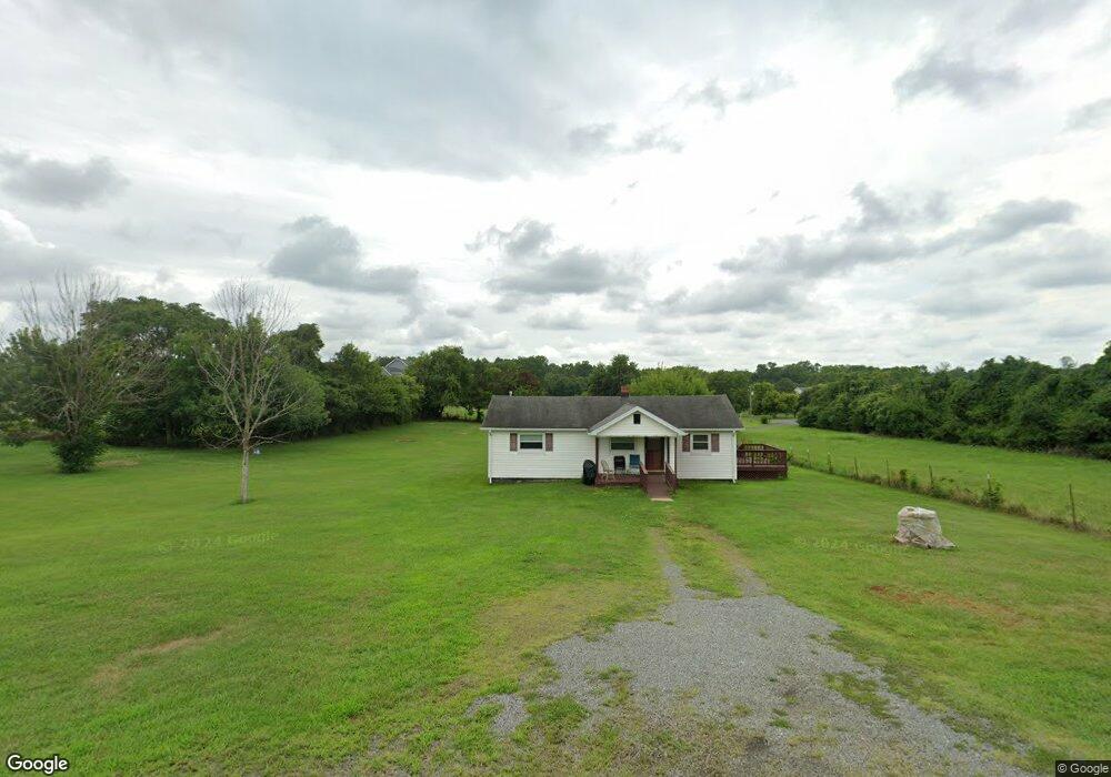 7417 Botha Rd, Bealeton, VA 22712 - photo 1