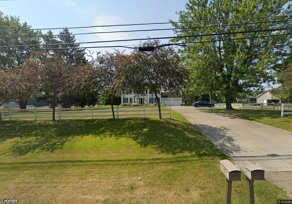 1856 W Nimisila Rd, New Franklin, OH 44216 - photo 1