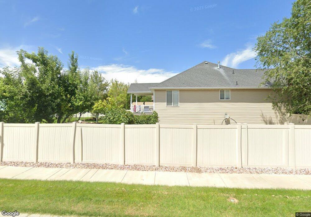5287 S 5900 W, Hooper, UT 84315 - photo 1