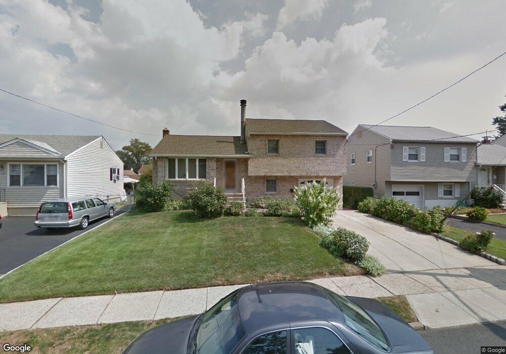 1069 Neck Ln, Elizabeth, NJ 07201 - photo 1