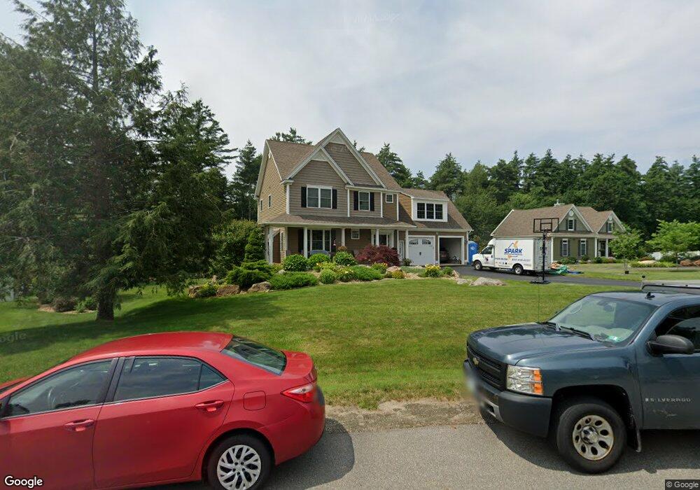 68 Hawthorne Dr, Auburn, NH 03032 - photo 1