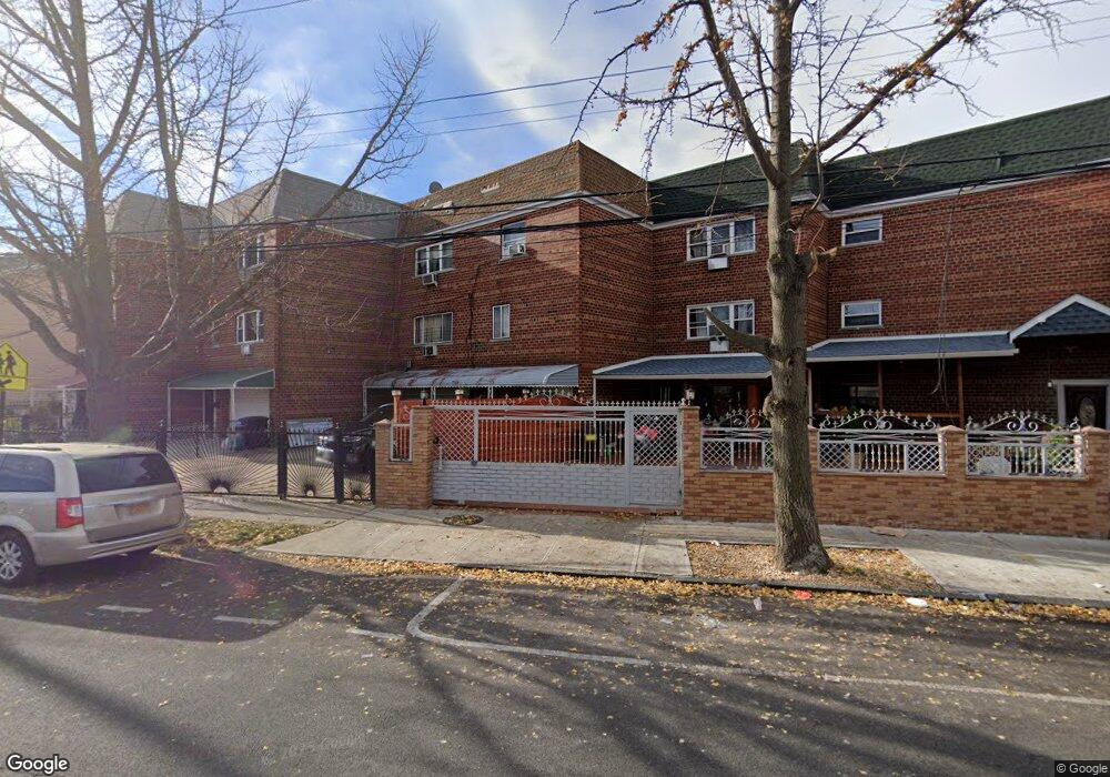 537 Soundview Ave, Bronx, NY 10473 - photo 1